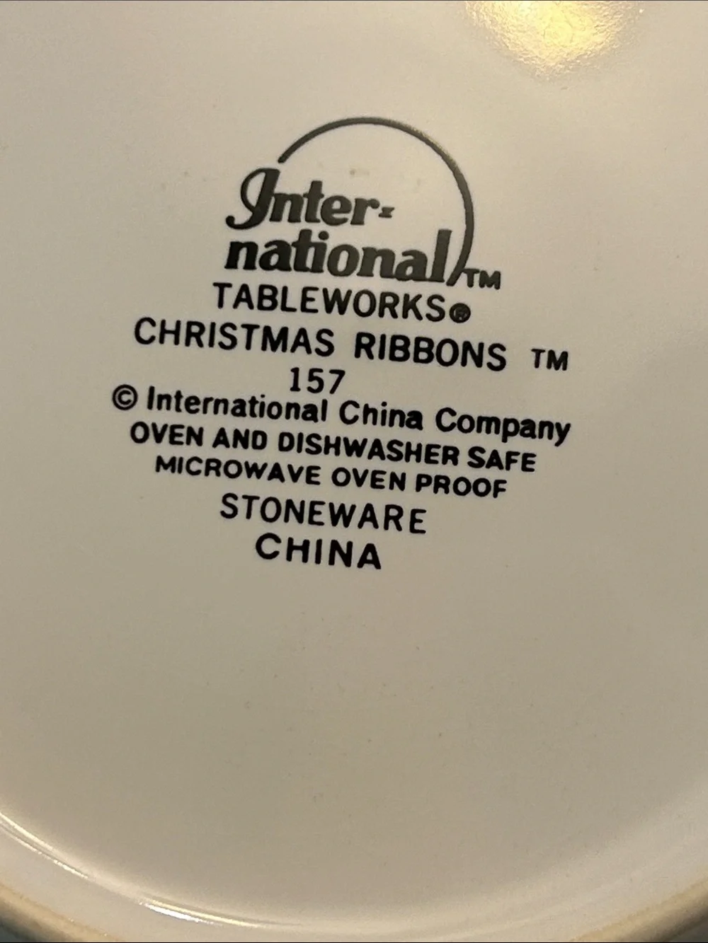 International Tableworks Christmas Ribbon salad plates set of 4